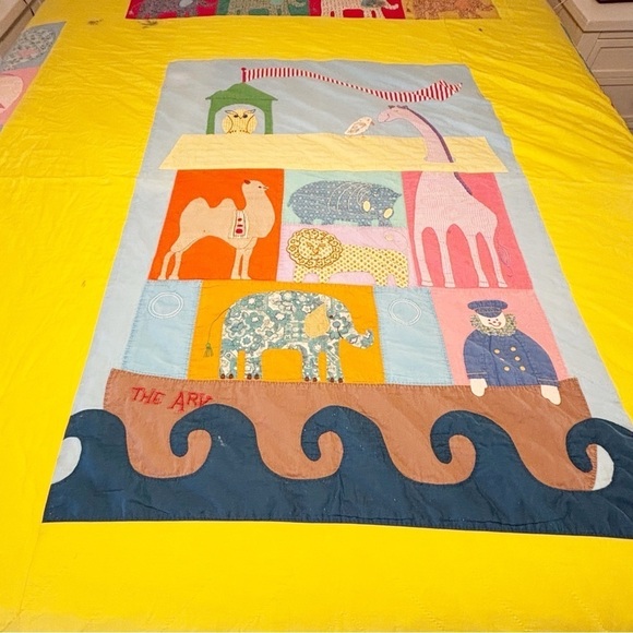 Vtg Hand Crafted Bright Primary Color Quilt Elephants Noah’s Ark Hand Appliqué - Picture 4 of 15